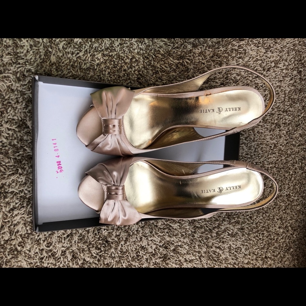 Kelly&Katie champagne heels